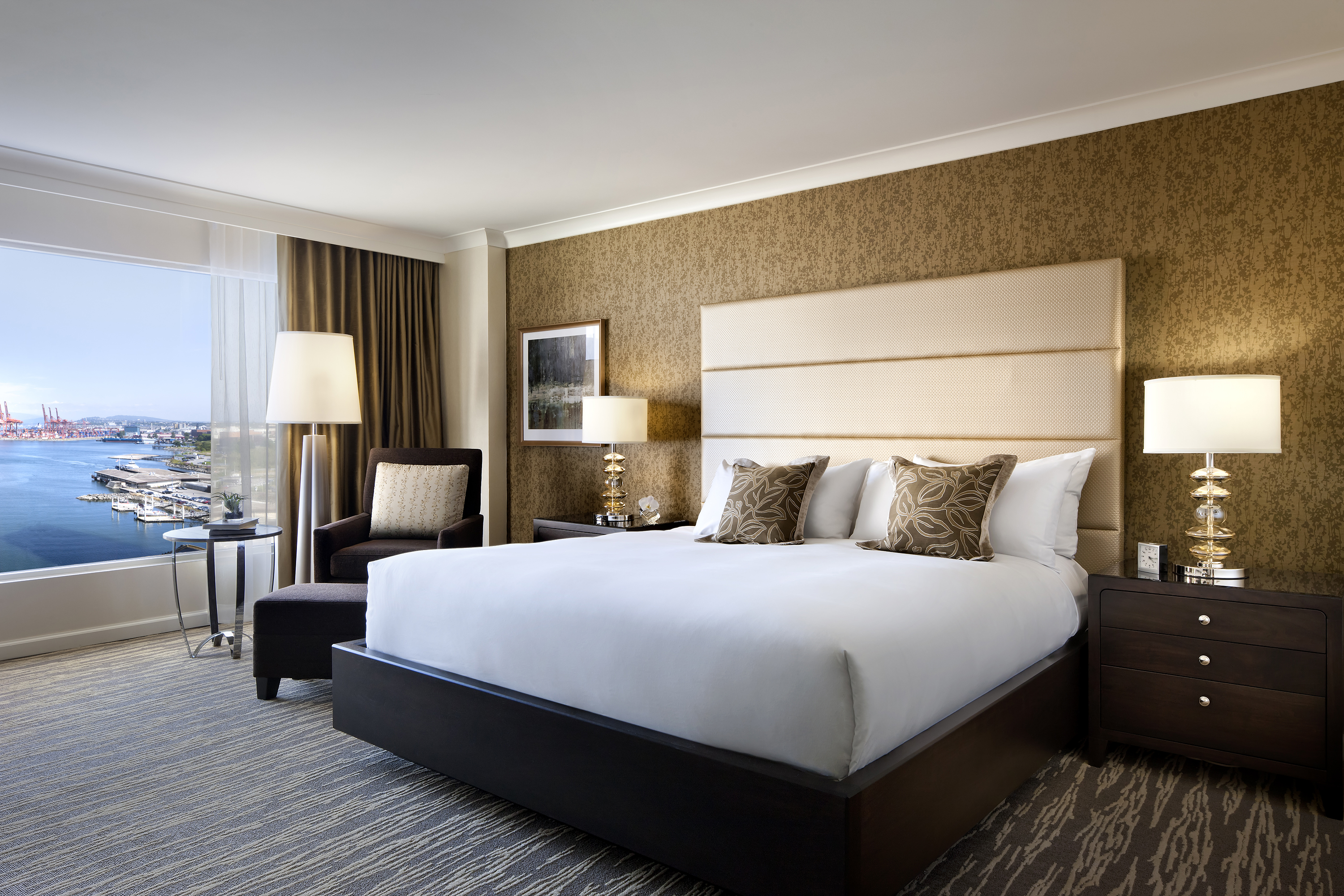 Fairmont-Waterfront_SecondaryHero - CHIL Interior Design